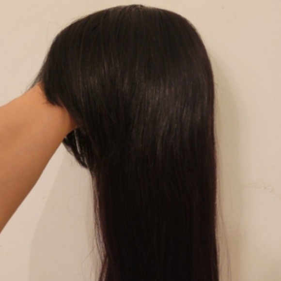 23" Human Hair "Gipson" Straight Wig with Bangs - Picture 9 of 11